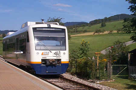 OSB-Triebwagen im Harmersbachtal