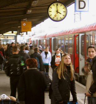Zeigersprung: p&uuml;nktliche Bahn &uuml;ber den Schwarzwald